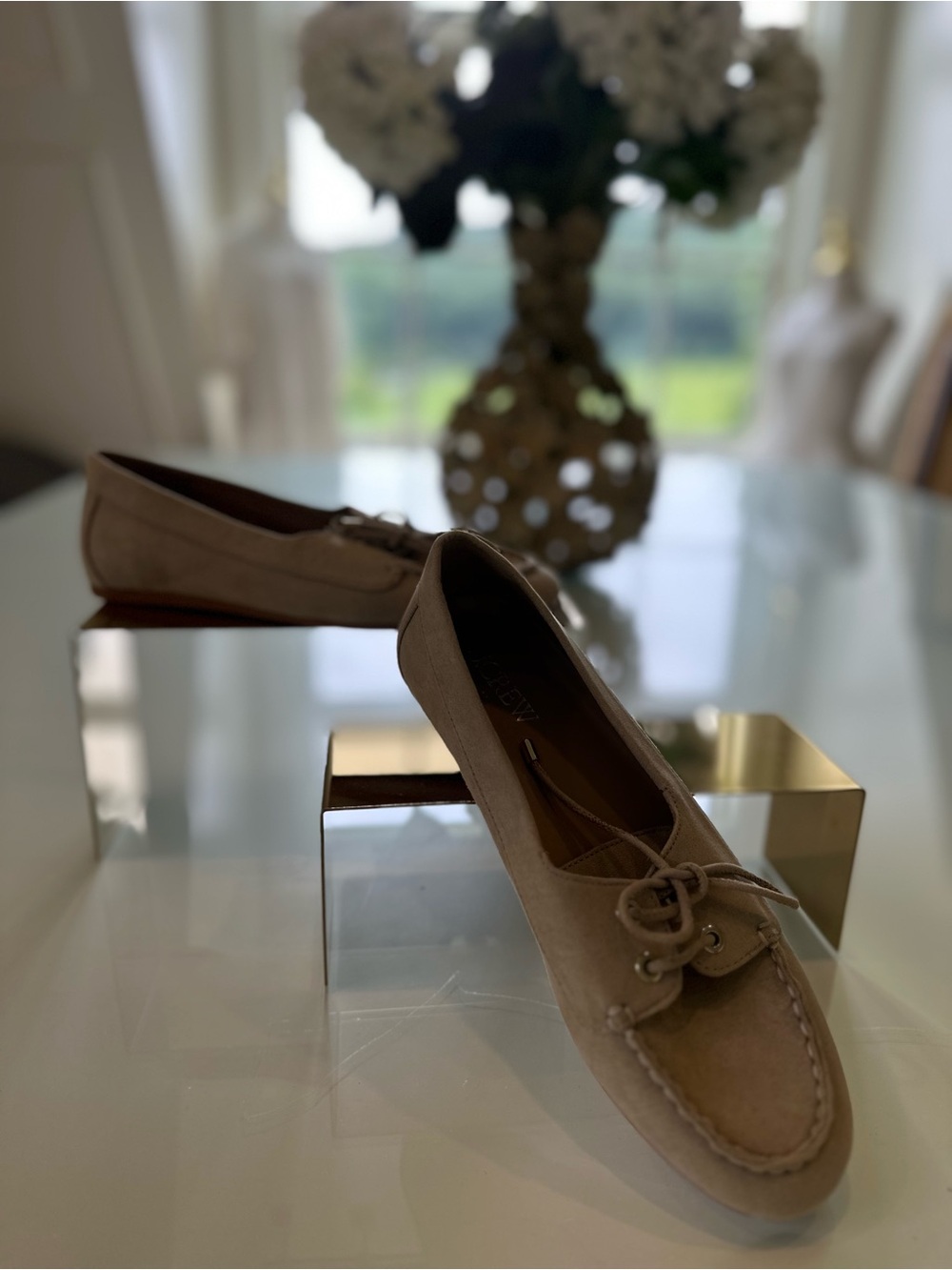 J Crew Beige Suede Women's Moccasin Flats sz 6